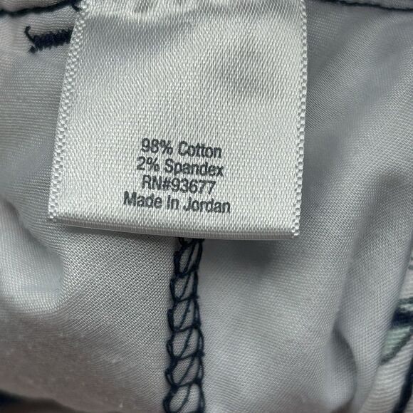 St Johns Bay Shorts Womens Size 16 Blue Floral Tropical Mid Rise Floral Beach - Picture 6 of 10